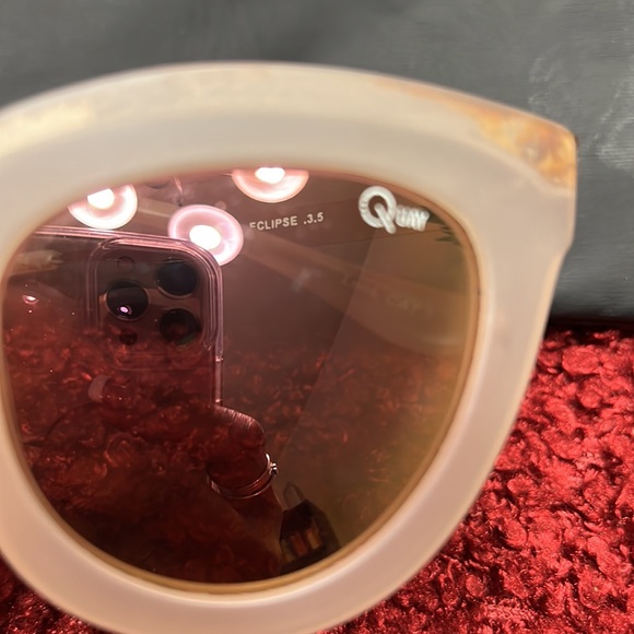 Quay Australia at Eye Sunglasses Lens Cat 3 - Picture 13 of 13